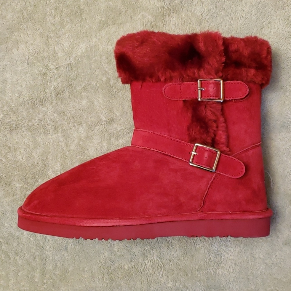 Lamo red boots